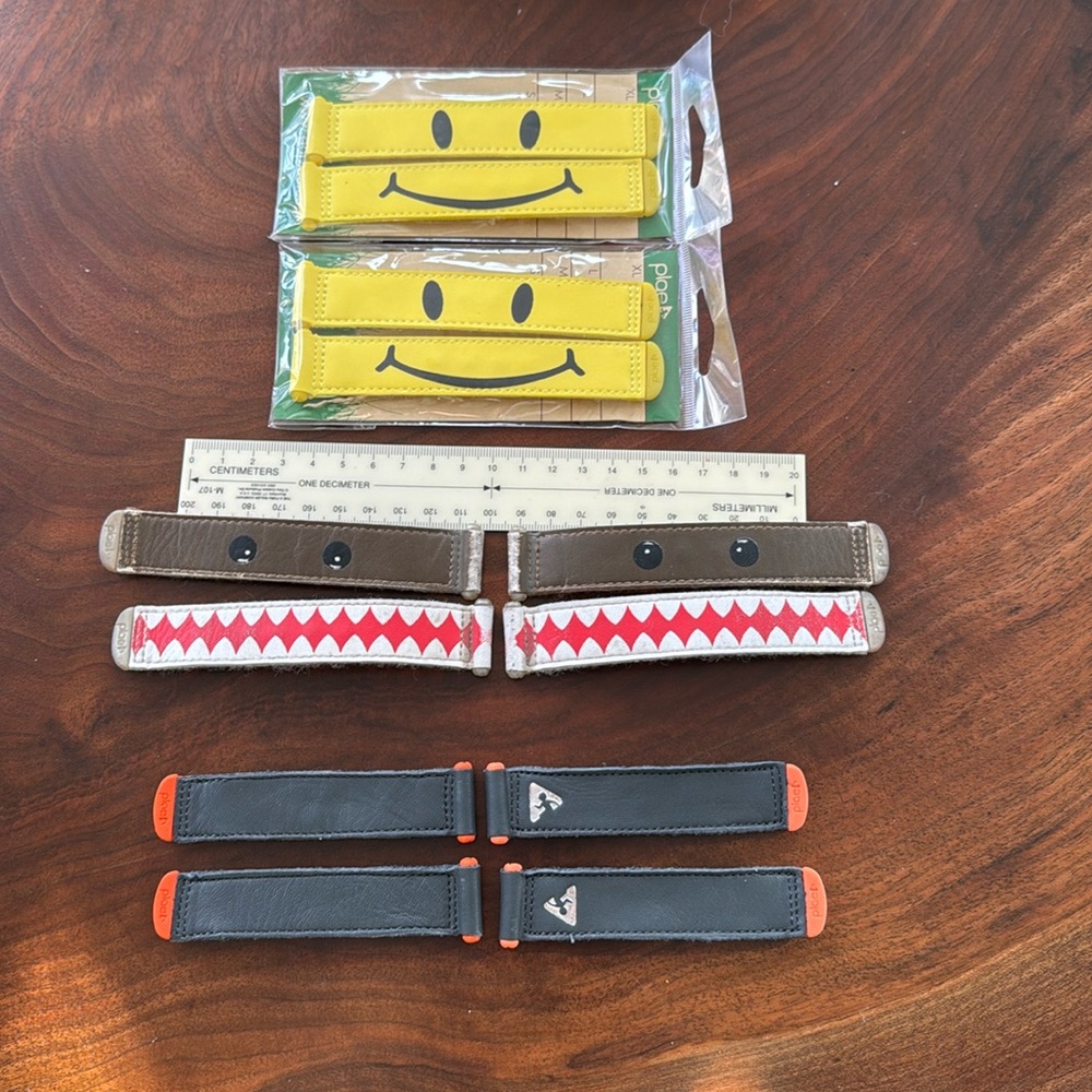 Plae shoe tab sets new. the domo ones are used with moderate wear. As pictured